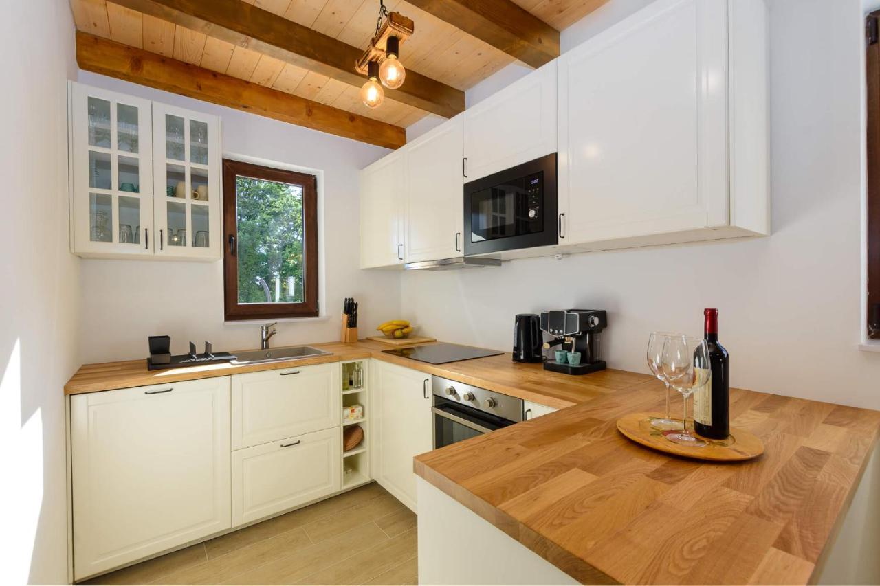 Villa David - Luxurious Secluded Villa With A Heated Pool Butkovići Esterno foto